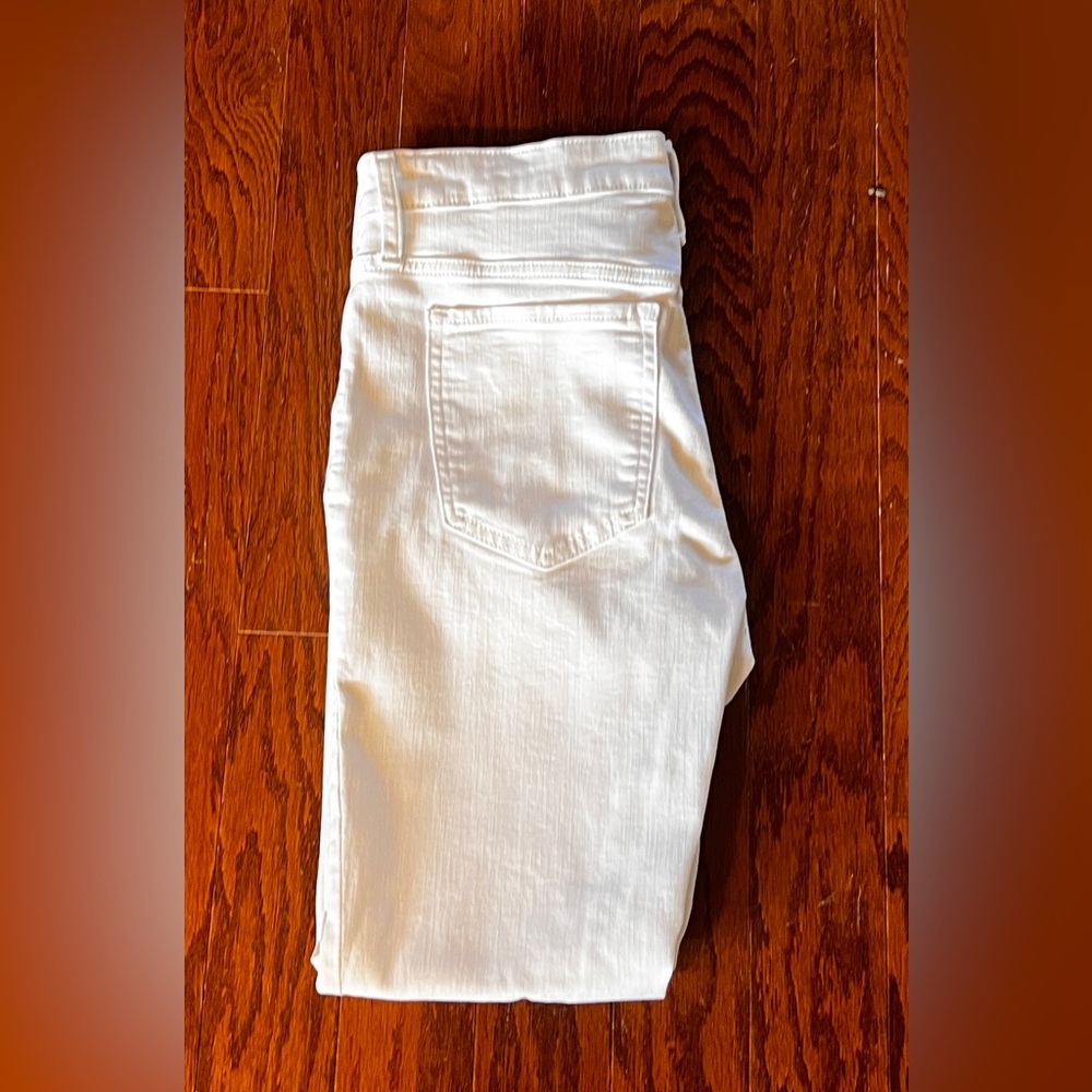 Banana Republic Women's White Skinny Jeans - Picture 3 of 11